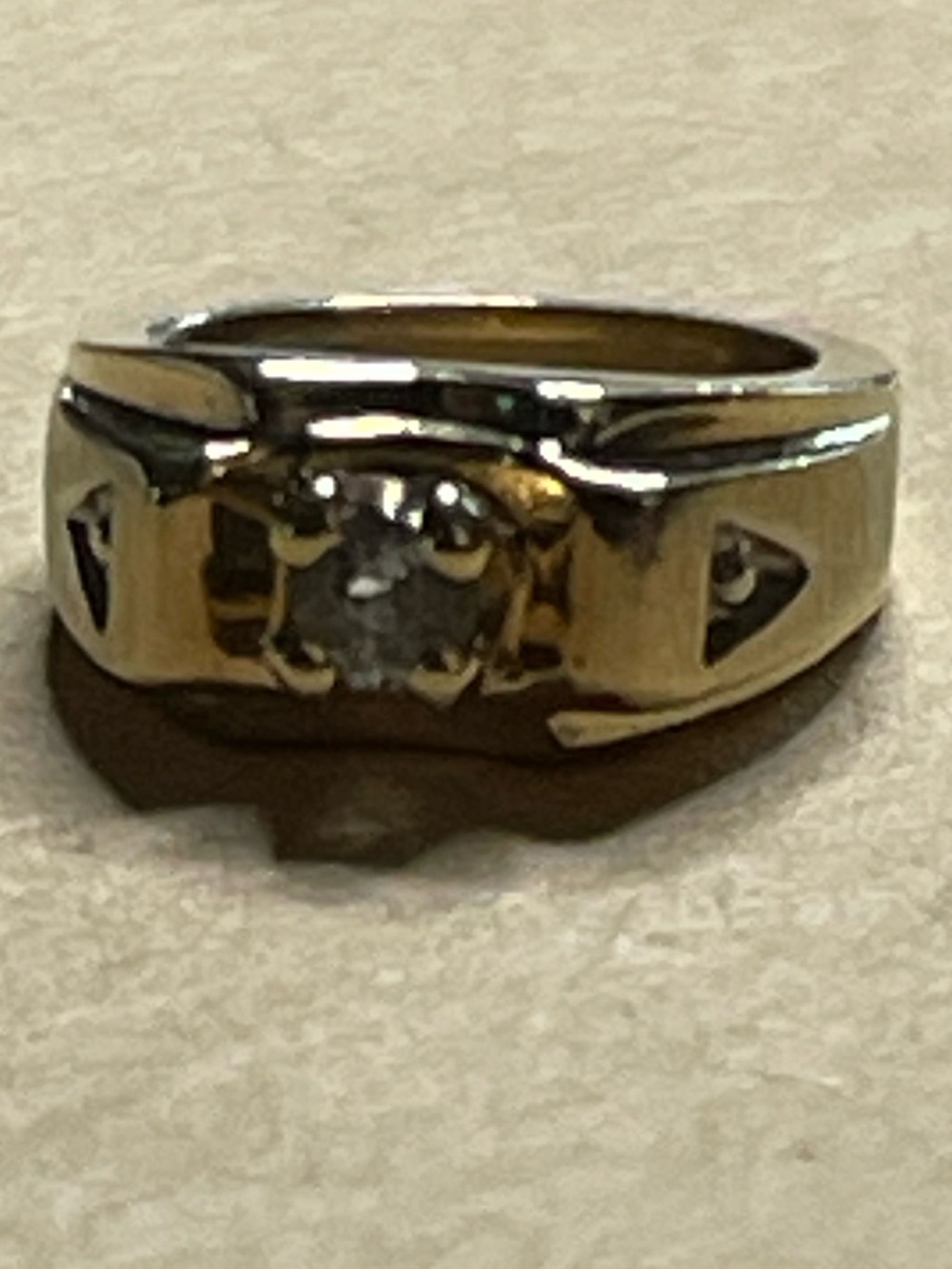 10KT SMALL Charm Size Ring with Diamond Chip. Very cute. See photos. - Picture 6 of 16